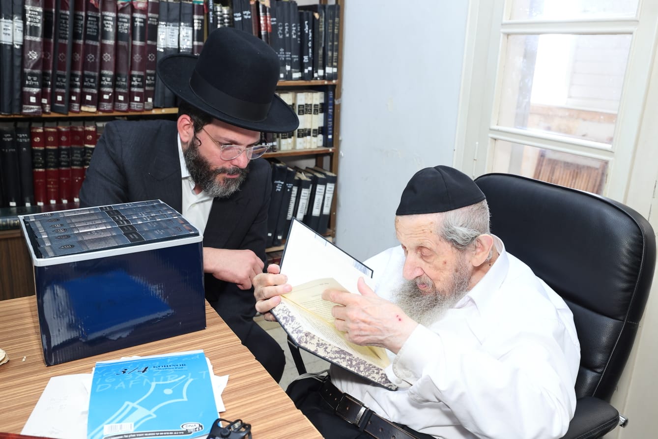גדולי ישראל בהדרכה לראשי ארגון “ארחות יושר”: “בחודש אלול ראוי להוסיף זמן ללימוד המוסר”