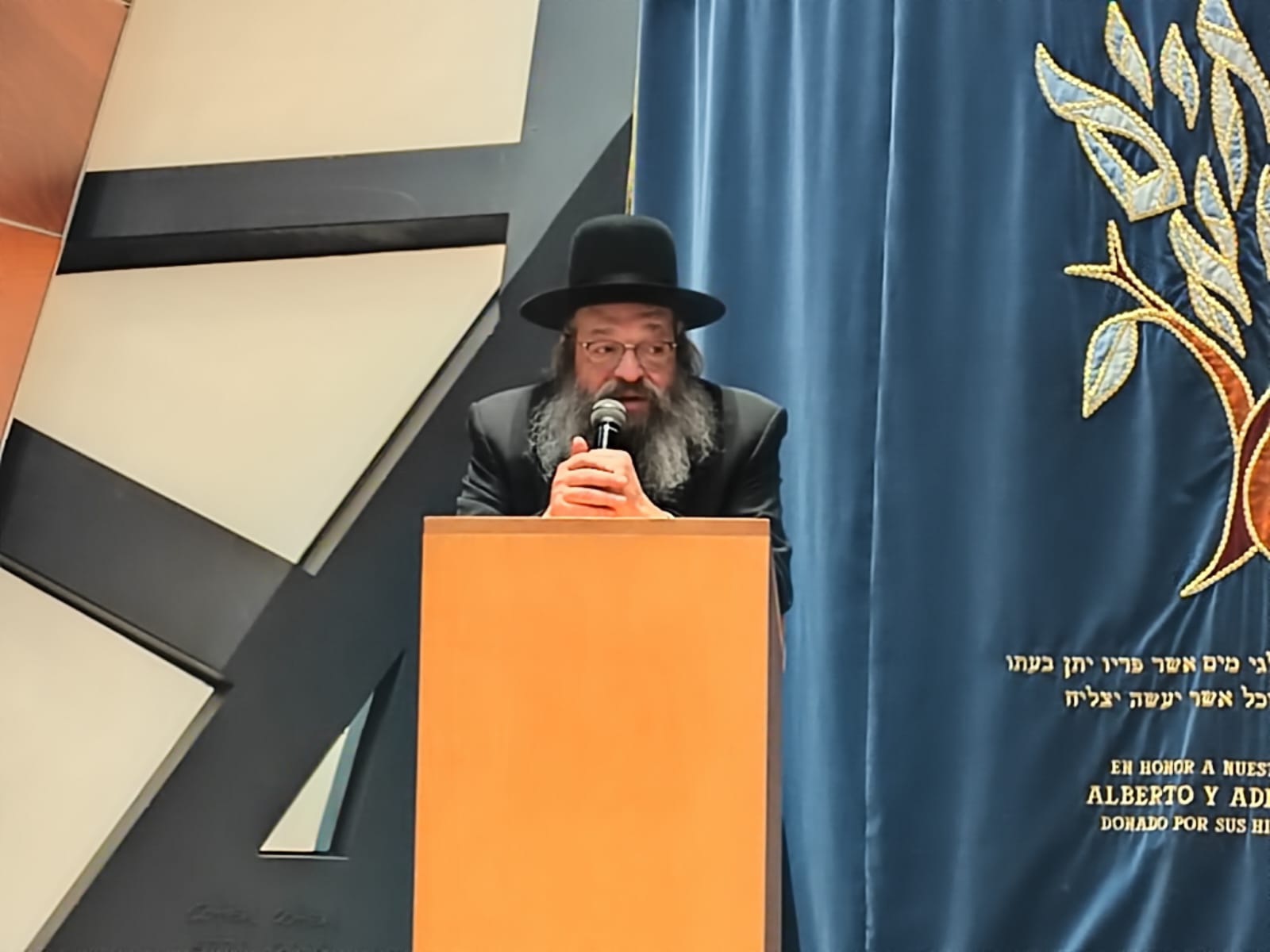 מורינו הגאון רבי אברהם ישעי’ קניבסקי שליט”א בביקור קודש במקסיקו